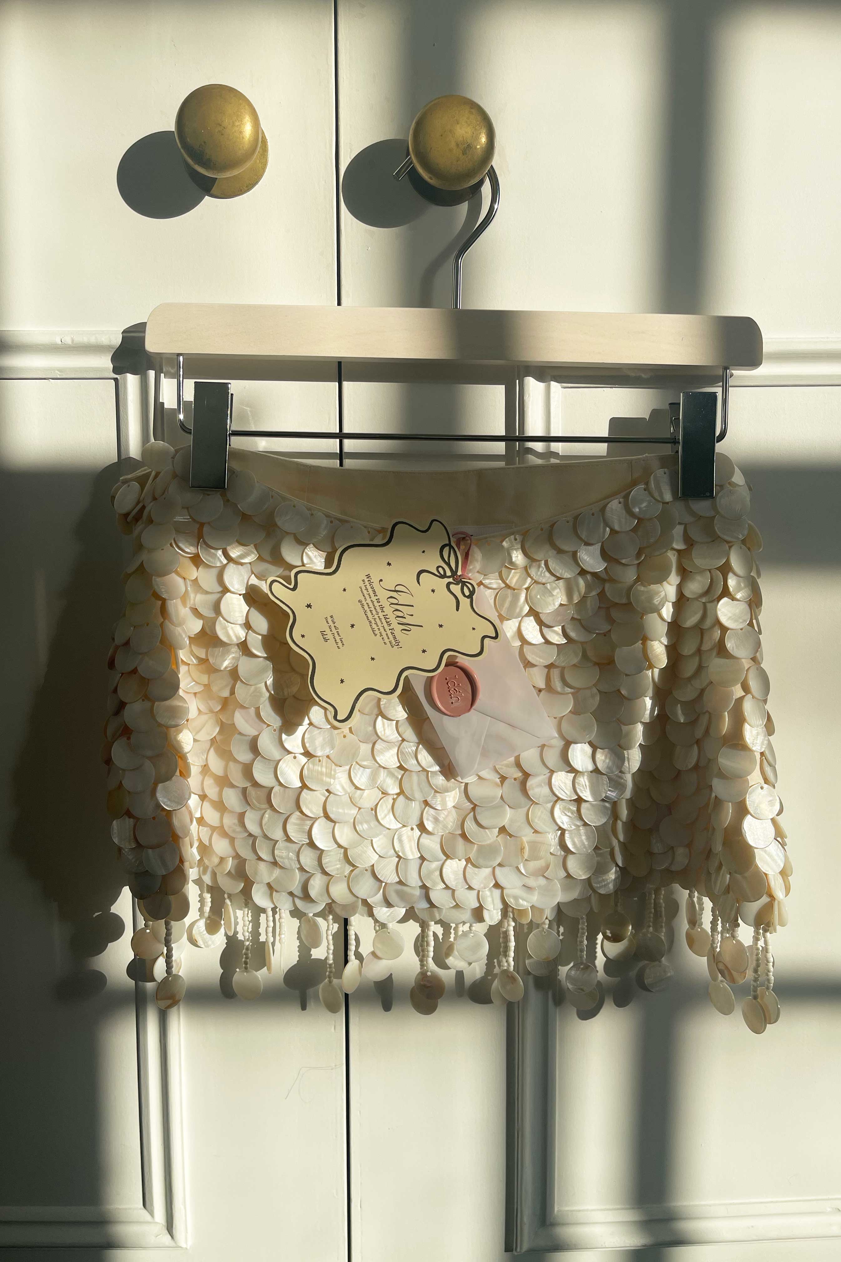 Zeïa Low Rise Mini Skirt ~ Mother of Pearl - Image 5