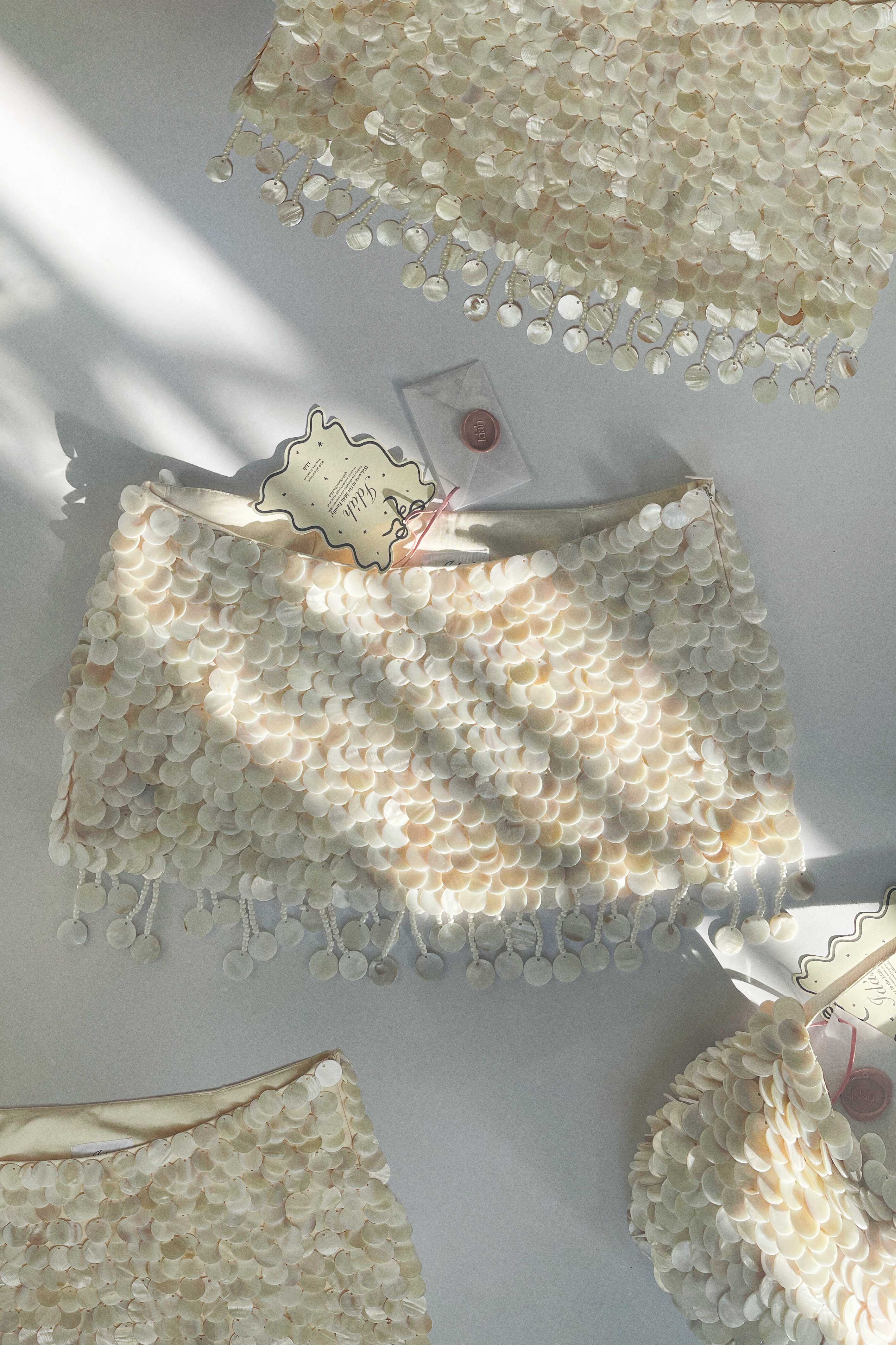 Zeïa Low Rise Mini Skirt ~ Mother of Pearl - Image 9